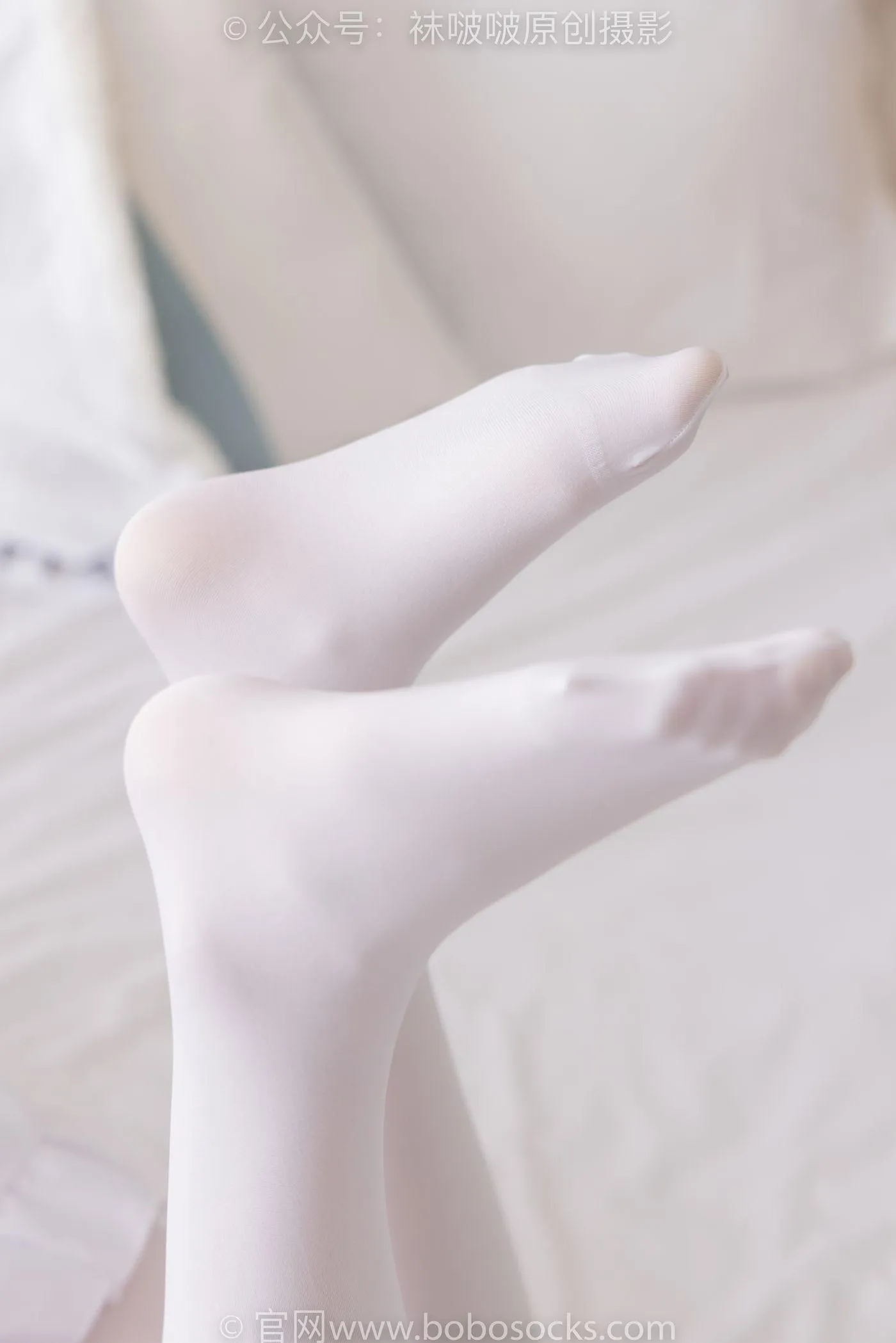 [BoBoSocks袜啵啵]NO.195 小甜豆-黑皮鞋、厚白丝、女仆装 [135P]插图7